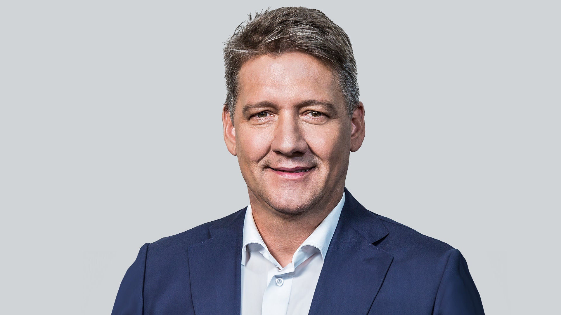 Portrait Gernot Döllner